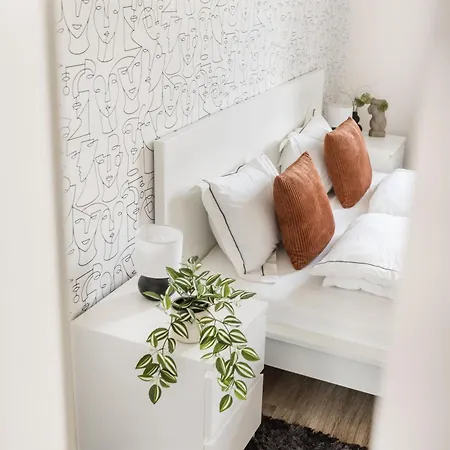 Luxe, Minimal 3dbr Apt-stunning New York Cafe View شقة *